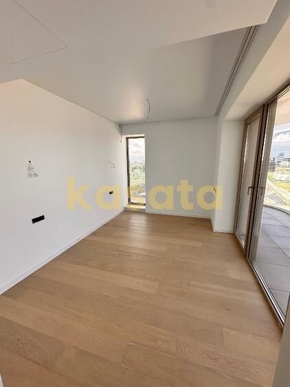 Fabrica de Glucoza. Apartament 3 camere  One High District  Luminos