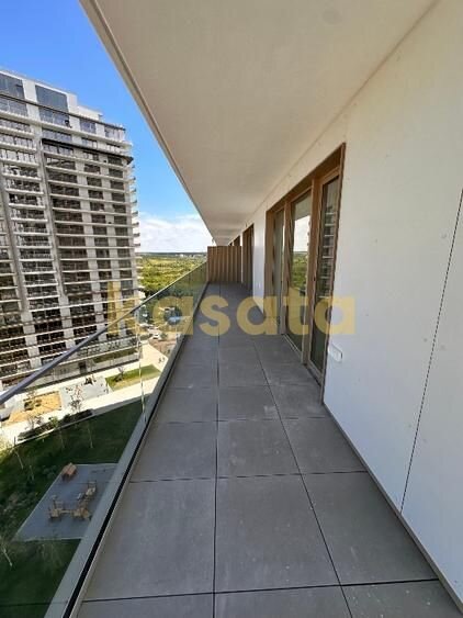 Fabrica de Glucoza. Apartament 3 camere  One High District  Luminos
